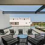 Deluxe Design 3Br With Pool, Spa, Gym, Kids Area