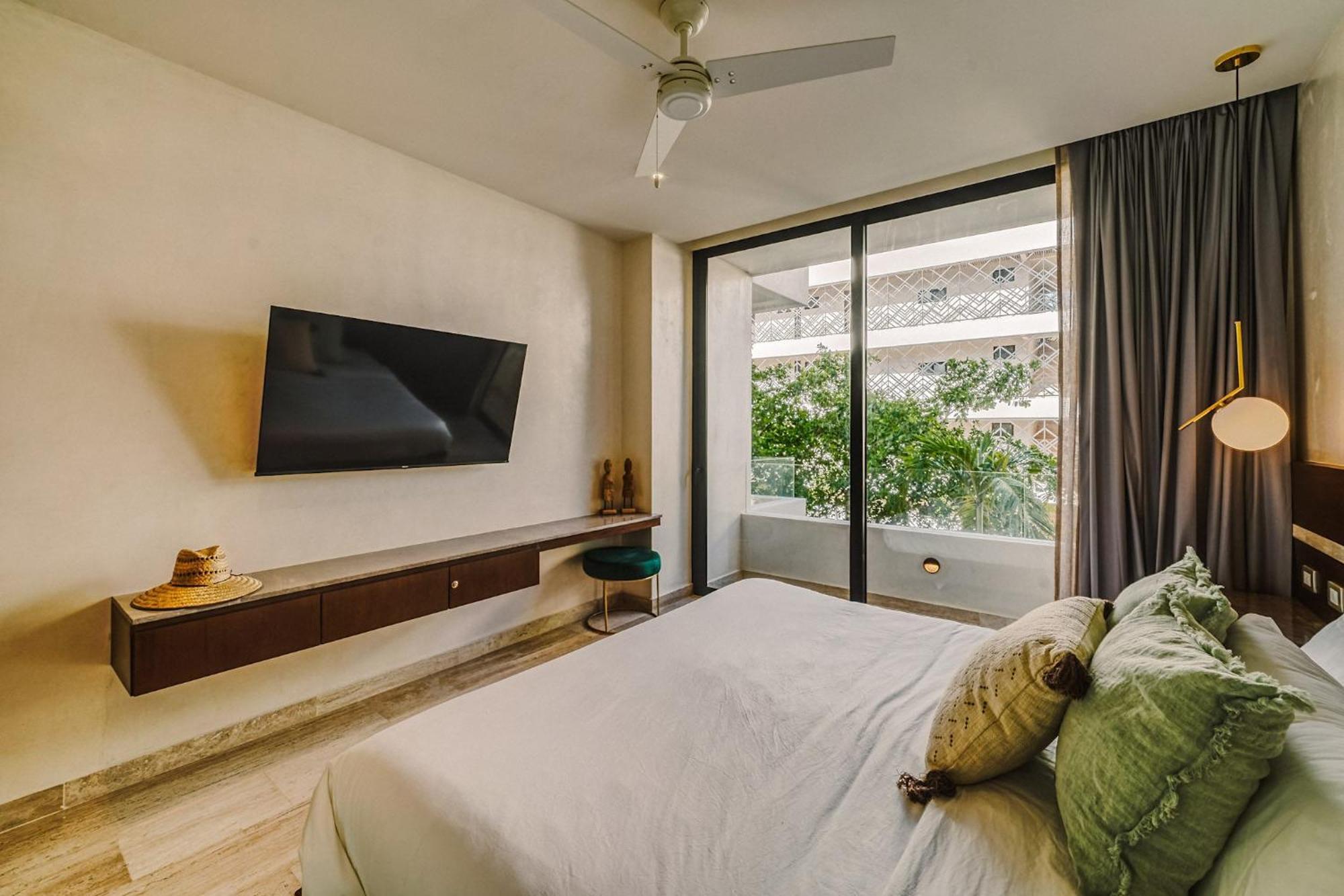 Deluxe Design 3br With Pool, Spa, Gym, Kids Area *