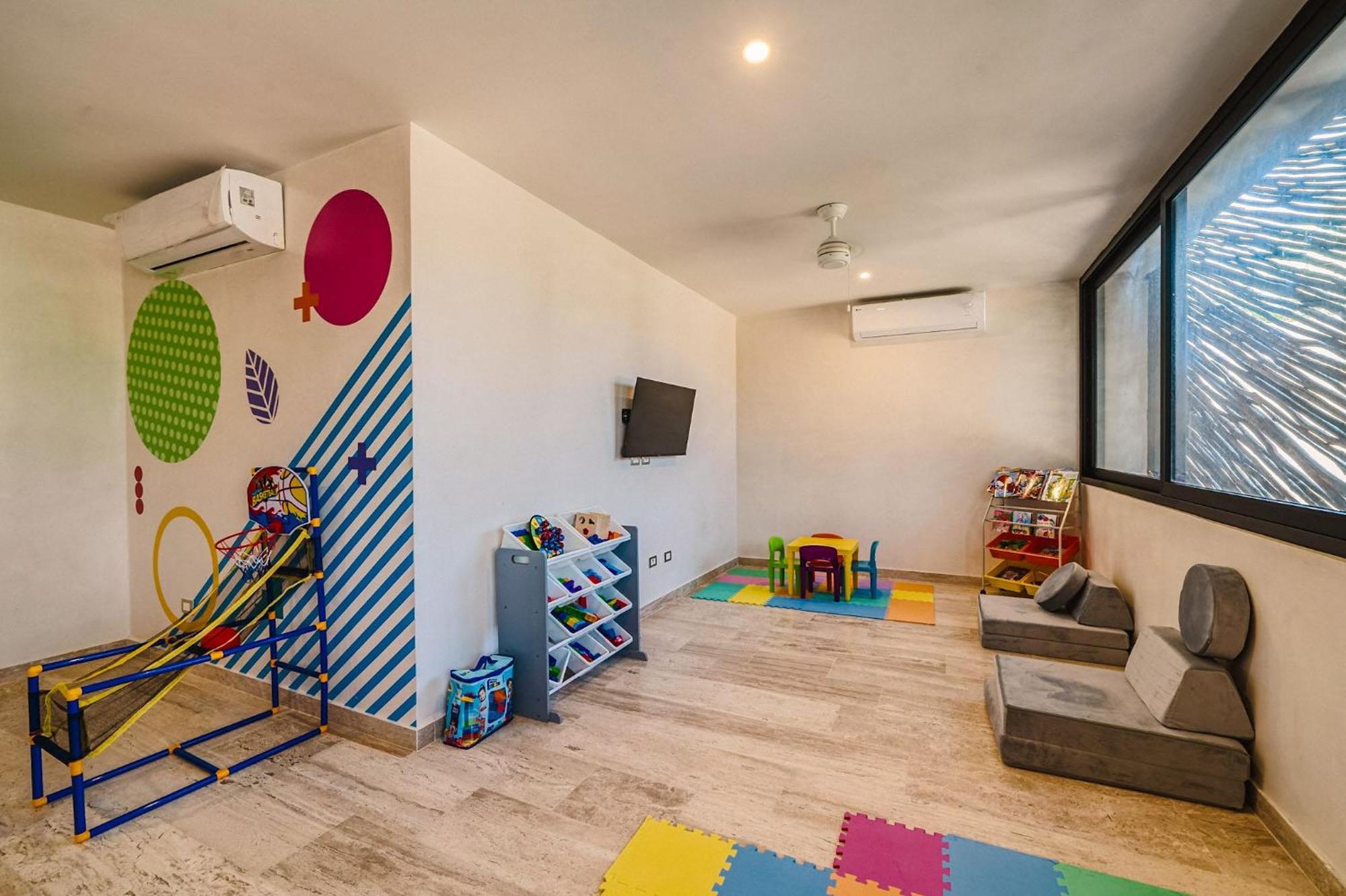 Deluxe Design 3br With Pool, Spa, Gym, Kids Area